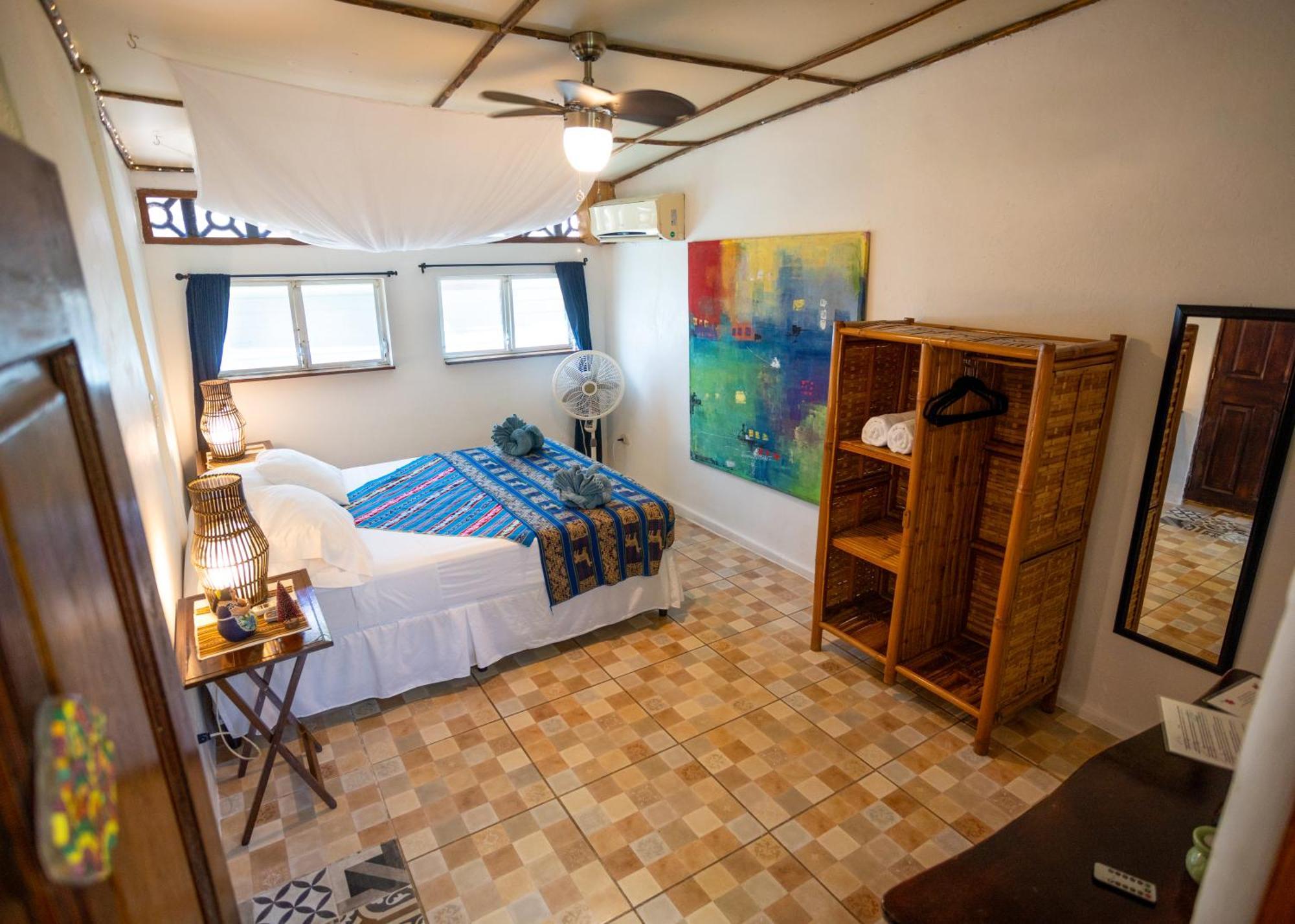 Bed and Breakfast Casa Marimba La Laguna Екстер'єр фото
