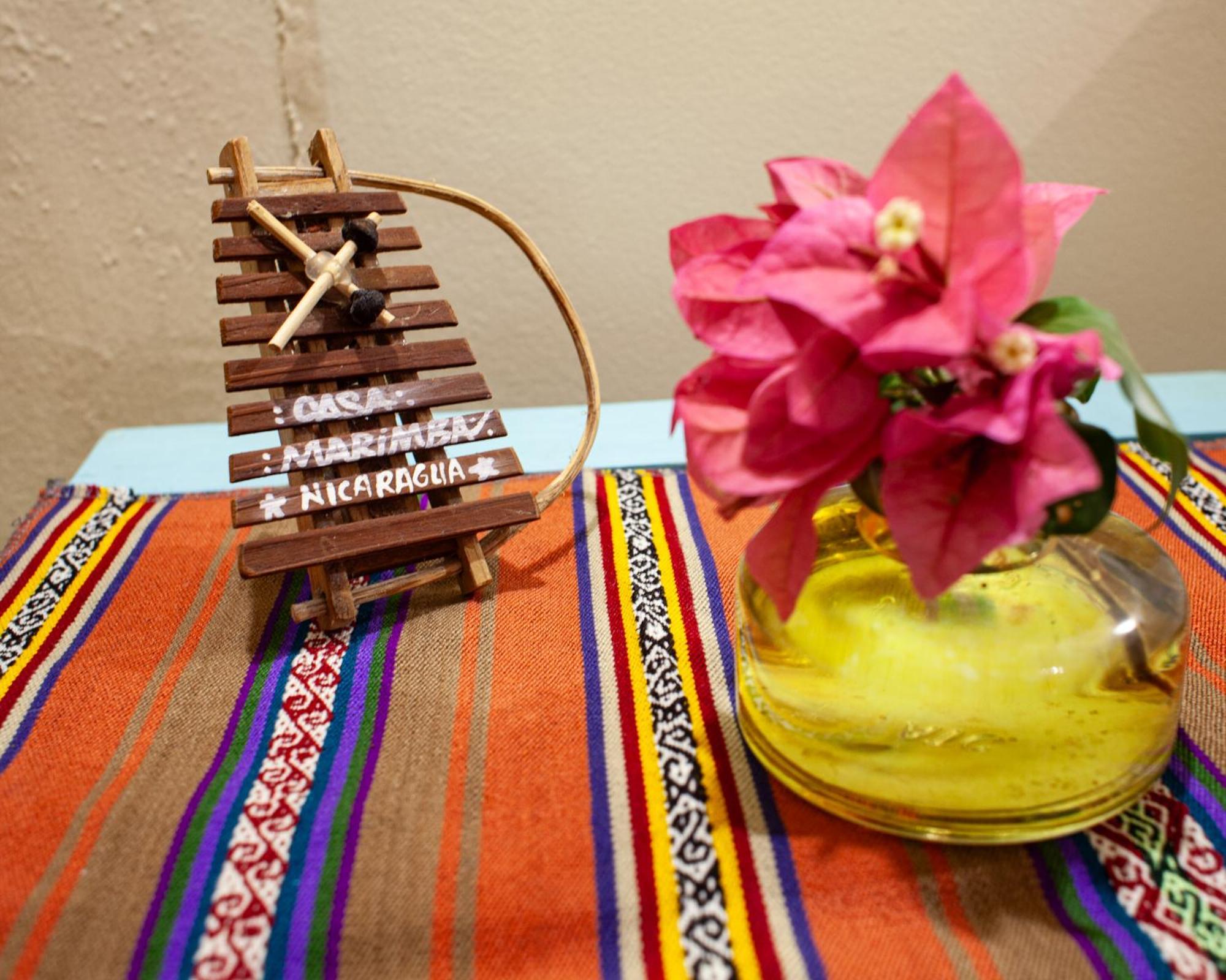 Bed and Breakfast Casa Marimba La Laguna Екстер'єр фото