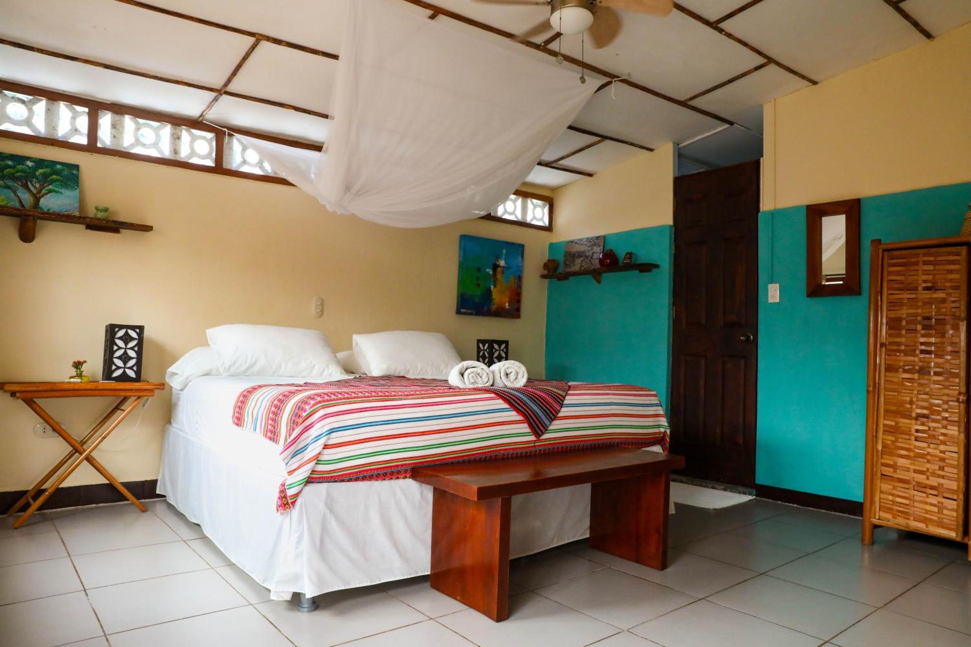 Bed and Breakfast Casa Marimba La Laguna Екстер'єр фото